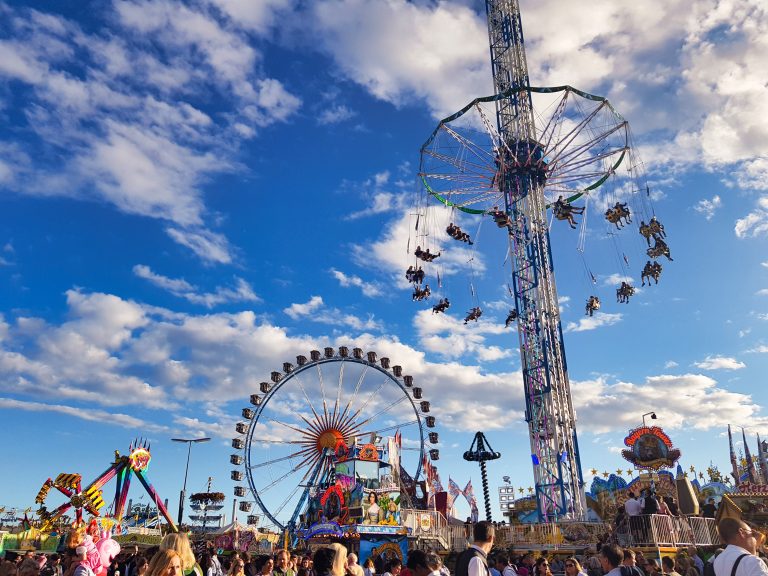 The Oktoberfest at the Theresienwiese in Munich - Where to Stay for Oktoberfest in Munich - Tips from a Local