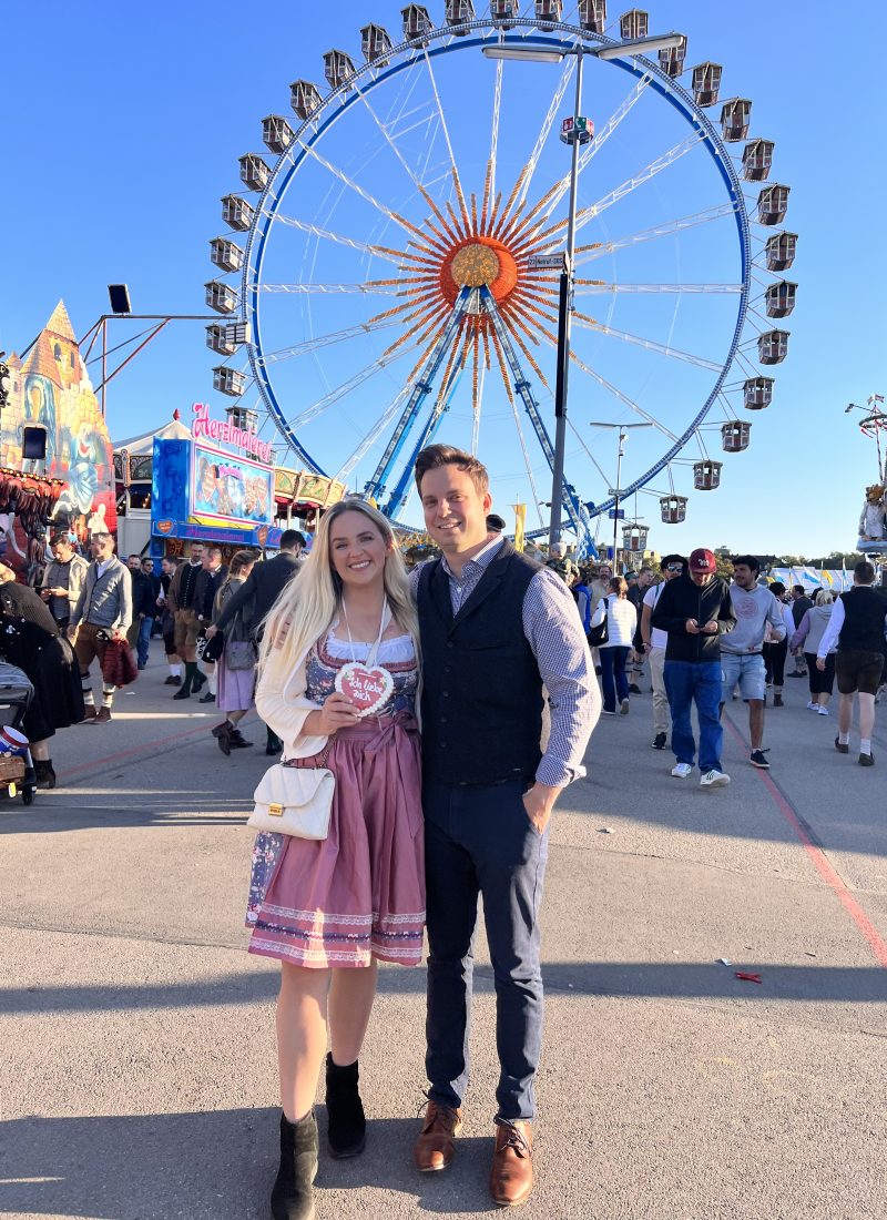 Visitors at Oktoberfest Munich Theresienwiese showing the best area to stay for Oktoberfest